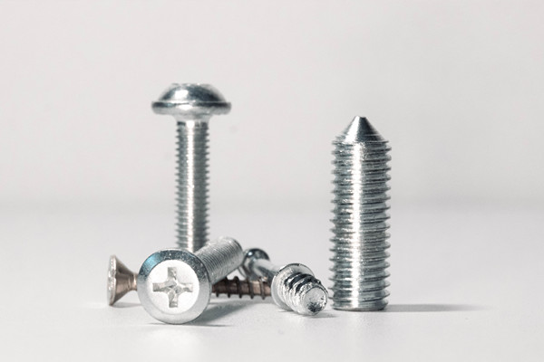 五金行業(yè)企業(yè)管理咨詢公司哪家好，適配電商渠道拓展運(yùn)營嗎？